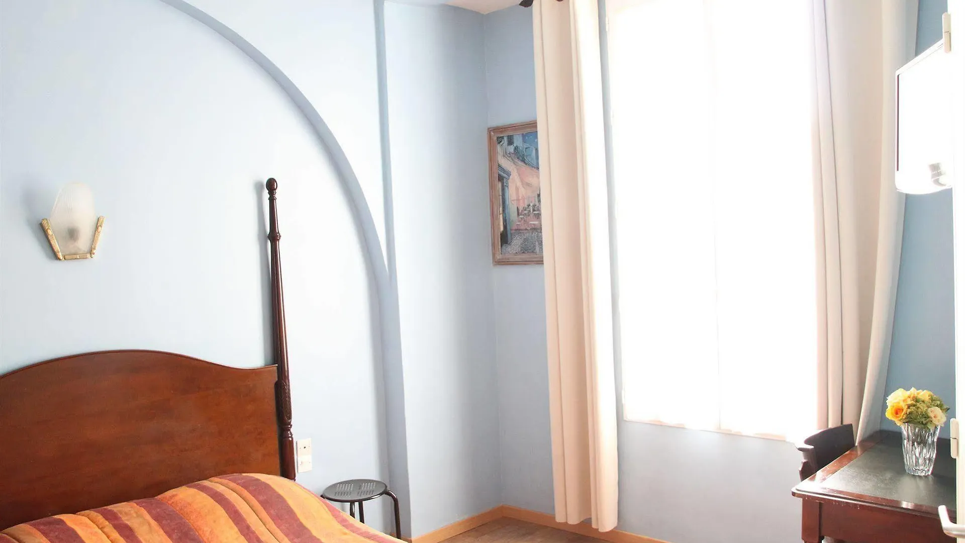 Hotel Trianon Juan-les-Pins 0*,  France